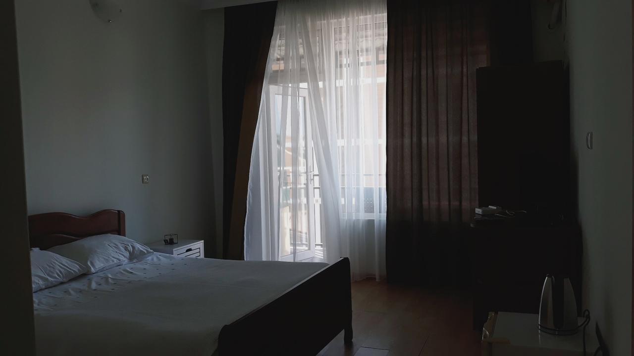 Green Hotel Kvariati Zewnętrze zdjęcie