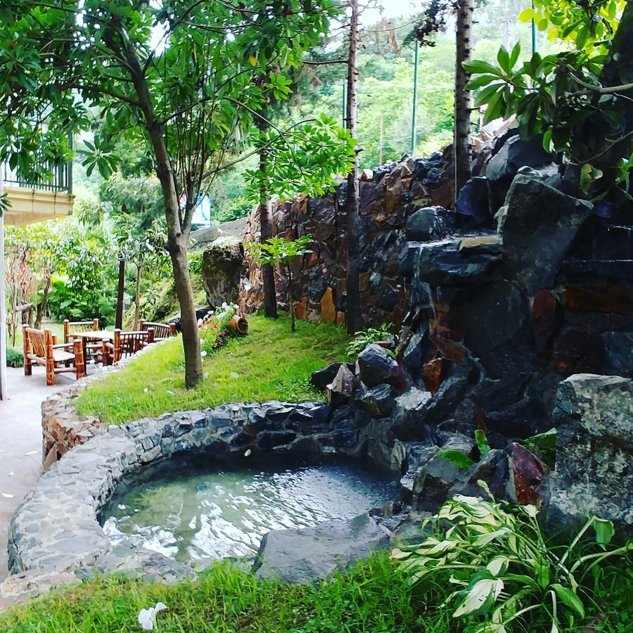 Green Hotel Kvariati Zewnętrze zdjęcie